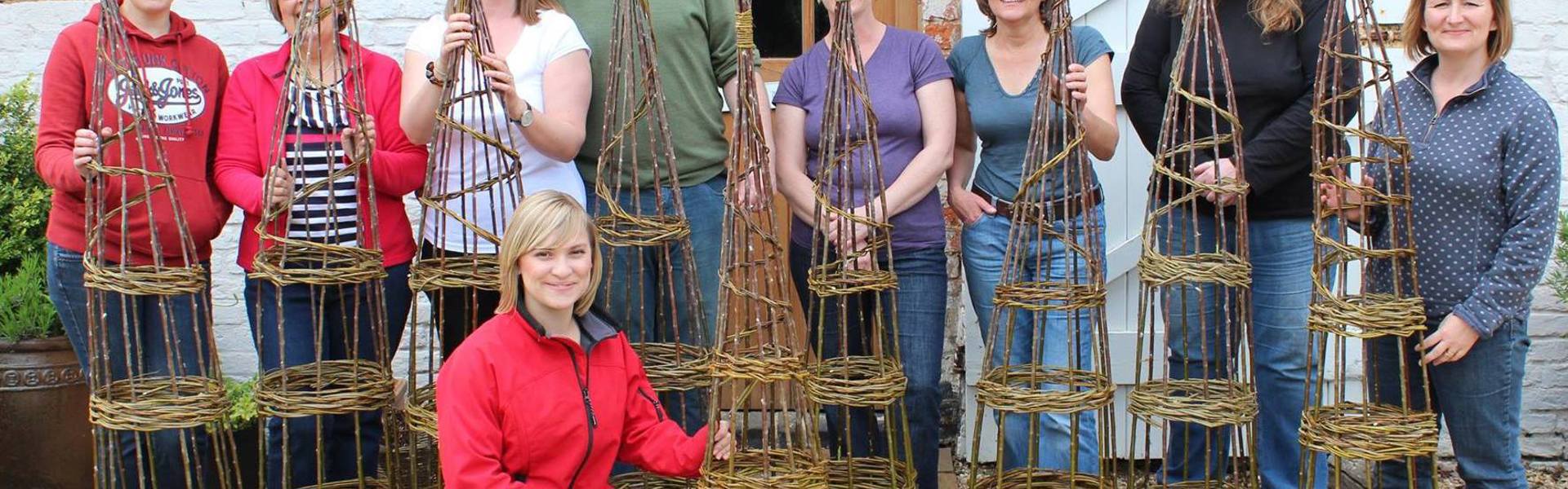 a picture of a willow craft workshop from Blooming Crafty