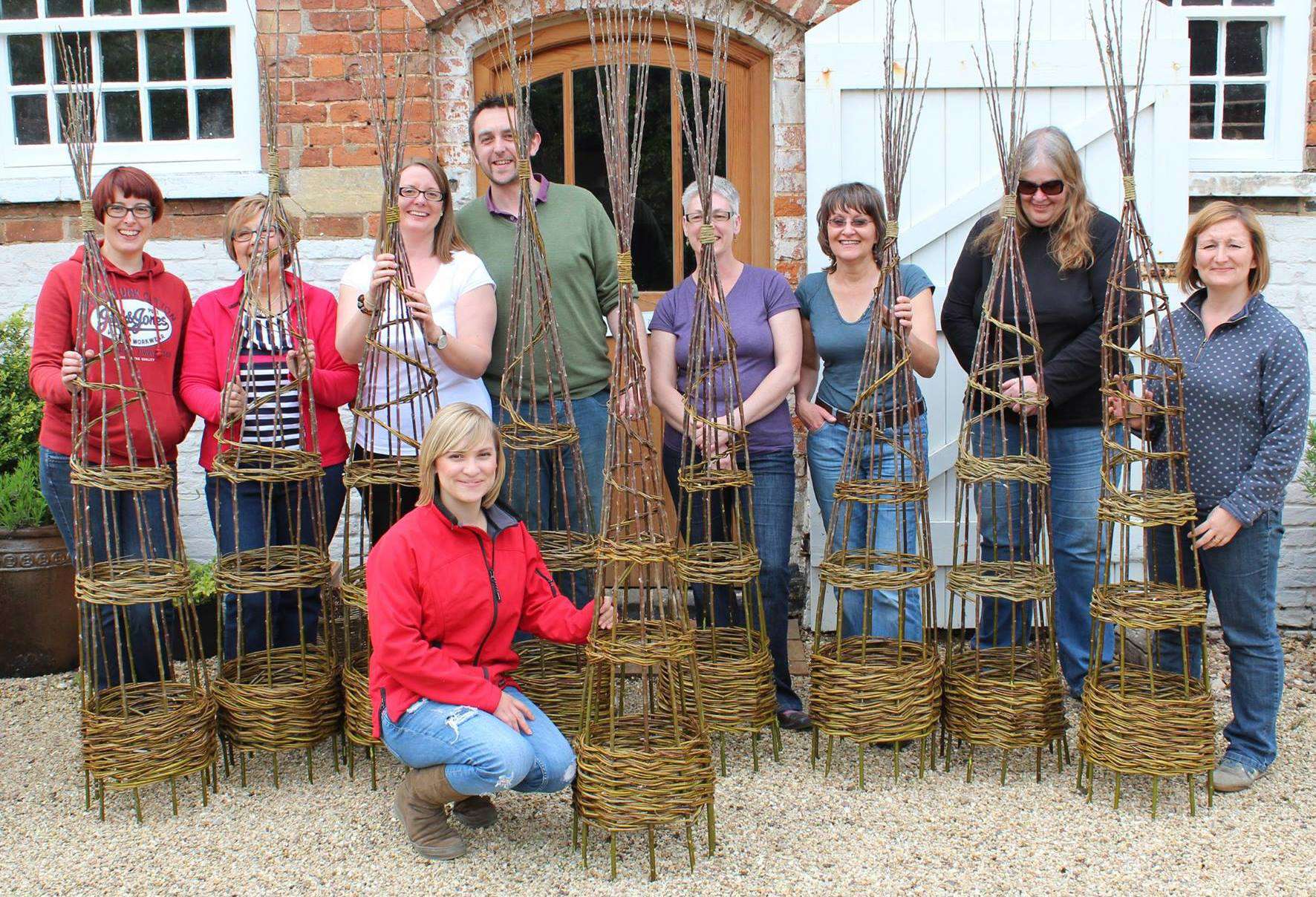 a picture of a willow craft workshop from Blooming Crafty