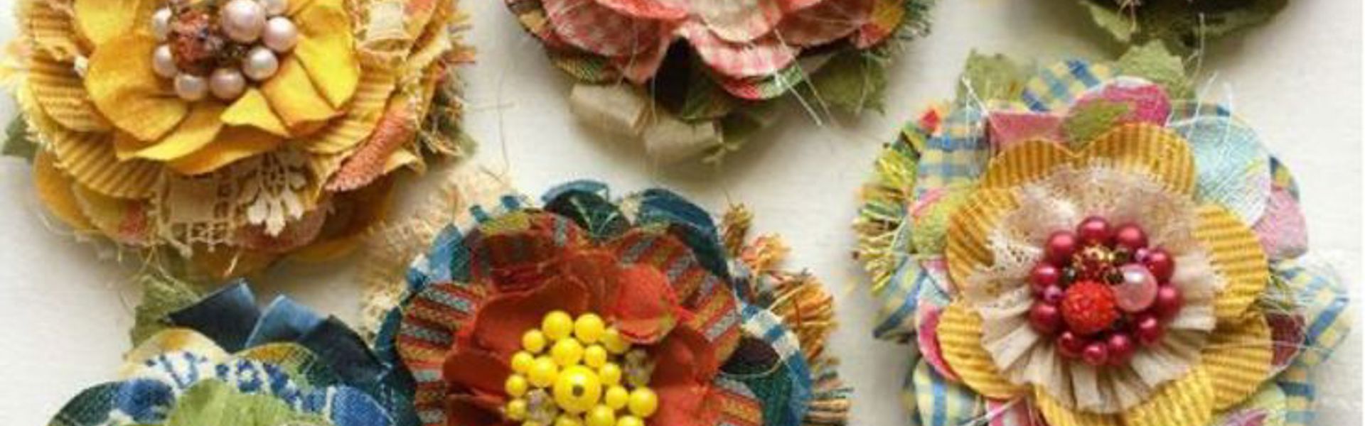 Make Beautiful Flower Brooches From Fabric Scraps With Kate Nisbet IMAGE
