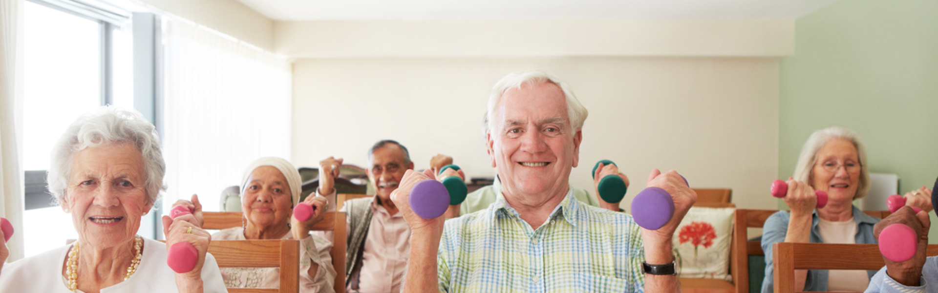 DAW 24 Dementia friendly SitFit - Frances Rayner - Istock 467598093